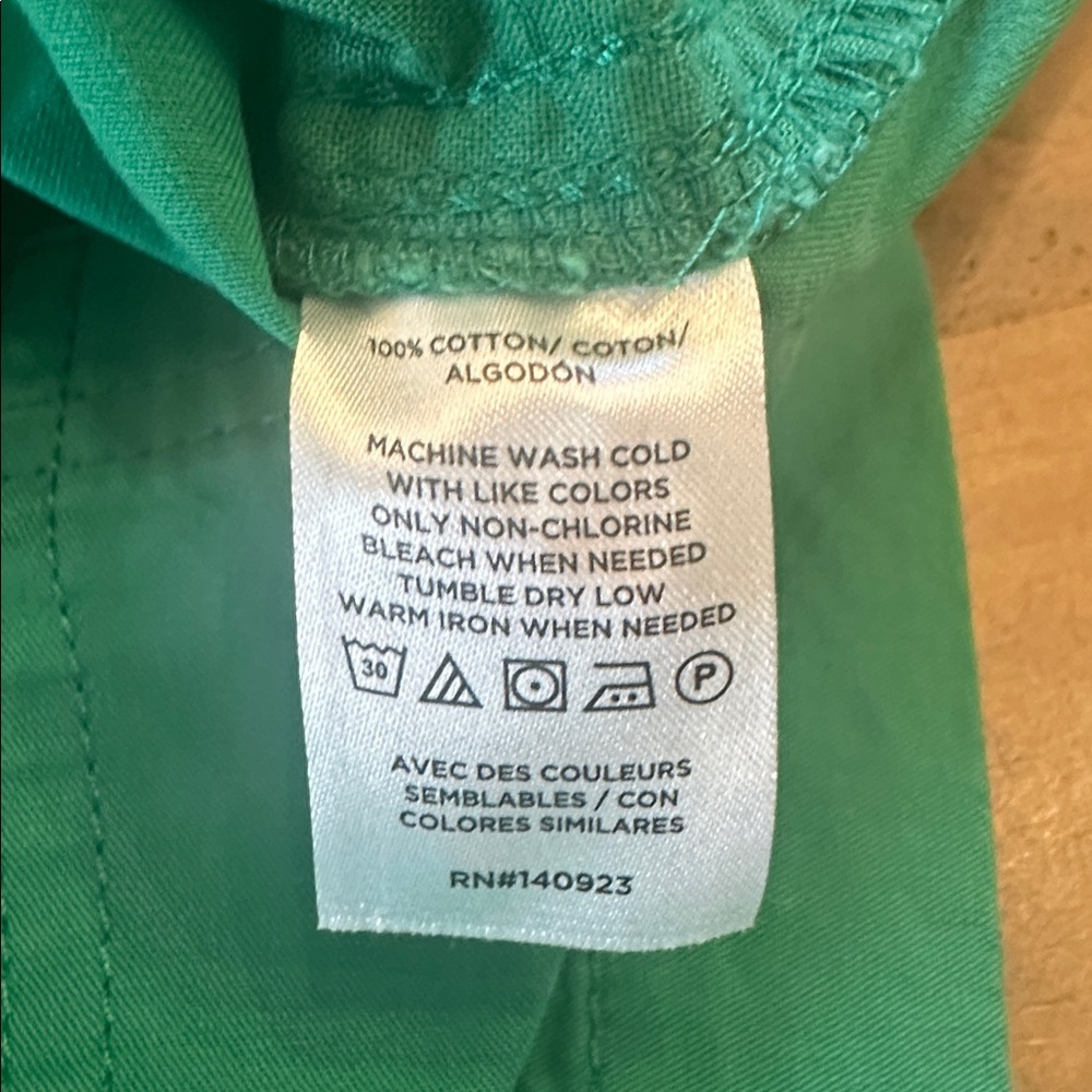 LOFT Green Women's Cargo Shorts - Picture 8 of 11